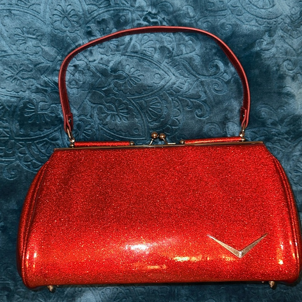 Lux De Ville Getaway Kiss Lock Purse-Red Sparkle